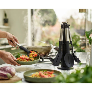 Set 5 Utensili Elevate™ Joseph Joseph con Supporto