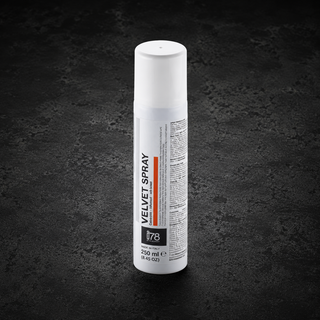 Colorante Spray Effetto Velluto a Base di Burro di Cacao 250 ml – Silikomart i78
