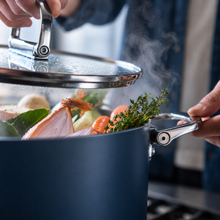 Casserole Joseph Joseph Space 23 cm SwingLock