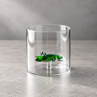 WD | GLAS MIT GLASDEKOR IM INNERN