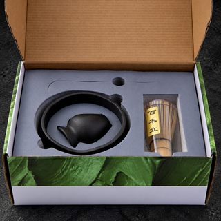 Set per Tè Matcha in Bambù e Ceramica Nera – 4 Pezzi