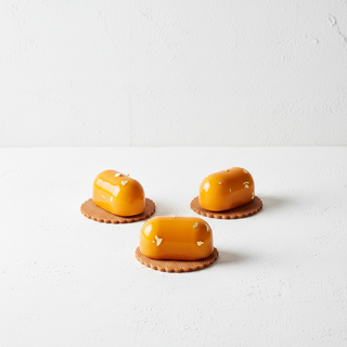 Monoporzioni caramello su cemento