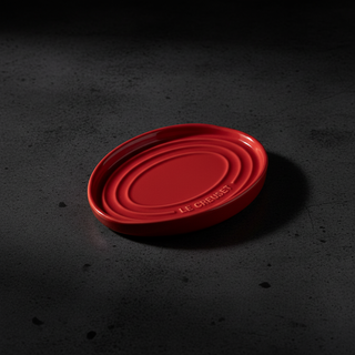 LE CREUSET | POGGIAMESTOLO OVALE 15 CM IN GRES VETRIFICATO
