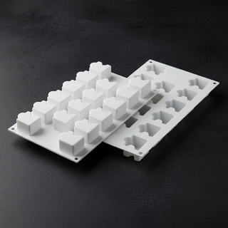 Stampo Silicone Silikomart Puzzle 16 Cavità 32ml
