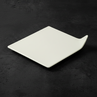 Vassoietto singolo New Bone China su cemento nero